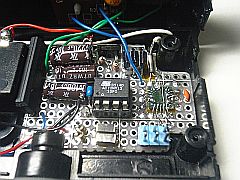 FMラジオ基板クローズアップ