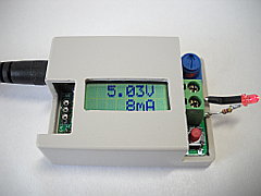 実験用電源アダプタ・ケースに入れてみた