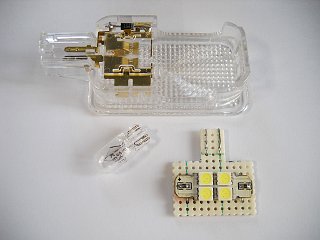 FIT カーゴルームランプの LED化