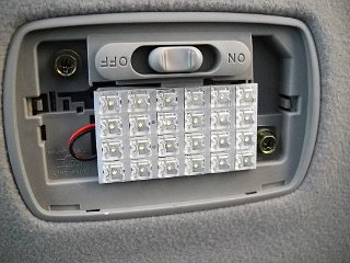 市販されていた FIT用ルームランプ