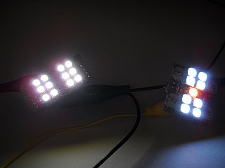 光らせた光の具合を前のと比べてみる