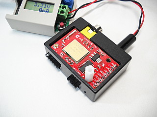 CC3000モジュールといっしょにケースへ