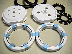 自作インホイールモーター・回転子部分接着中