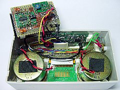 製作中の新作ラジカセ型 MP3プレーヤーの中身