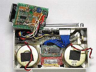 ラジカセ型 FM/MP3プレーヤー 内部 その２