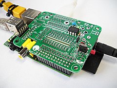 Raspberry Pi 電源コントロール＆シリアルI/F＆キャラクター液晶＆ちょっとユニバーサル基板